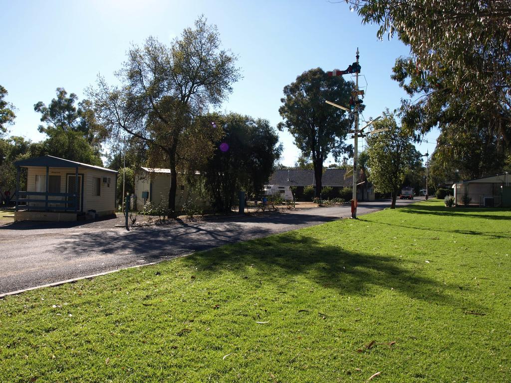 Cowra Holiday Park Exteriér fotografie